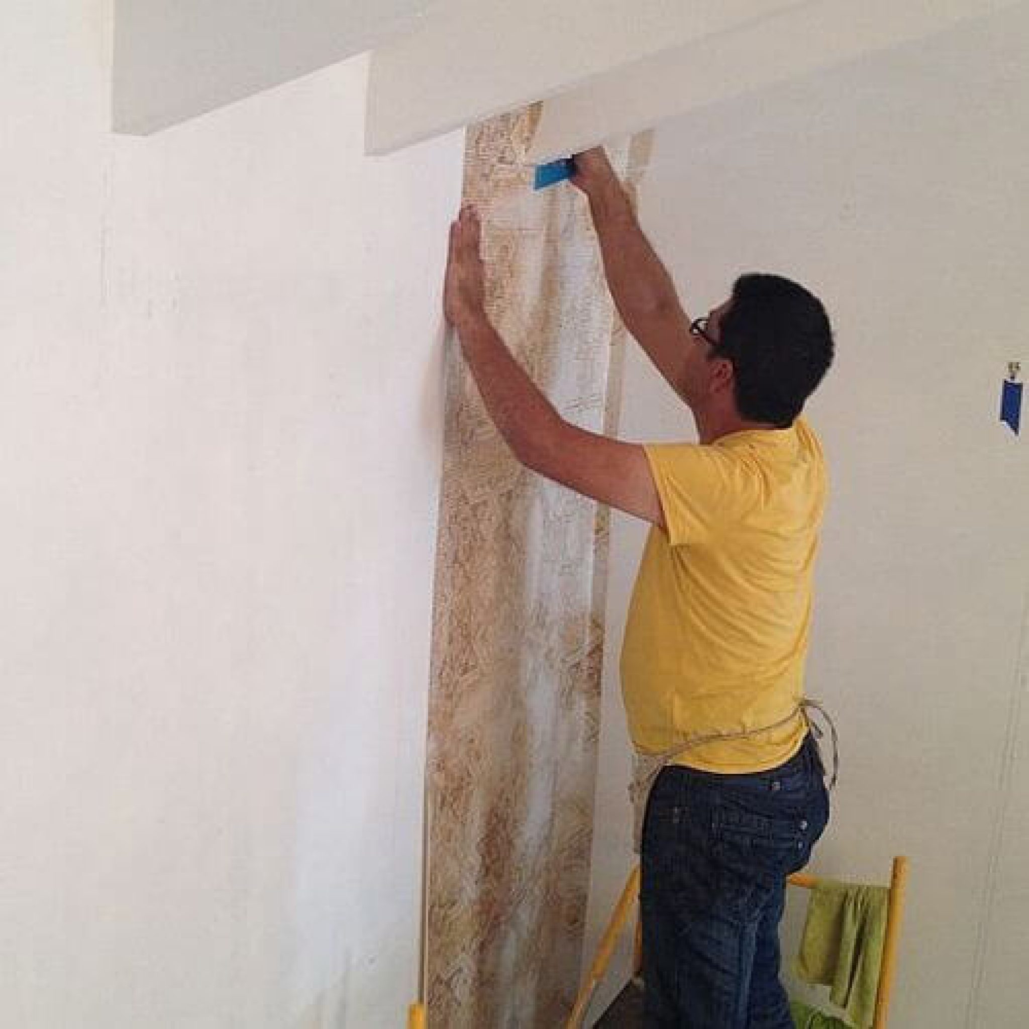 Wallpaper Fitting and Installation Service Get Upto 30 Off