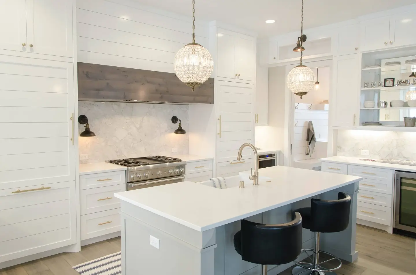 Modern White Kitchen