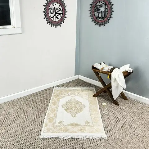 prayer mat