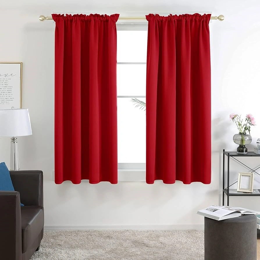 red curtains s2