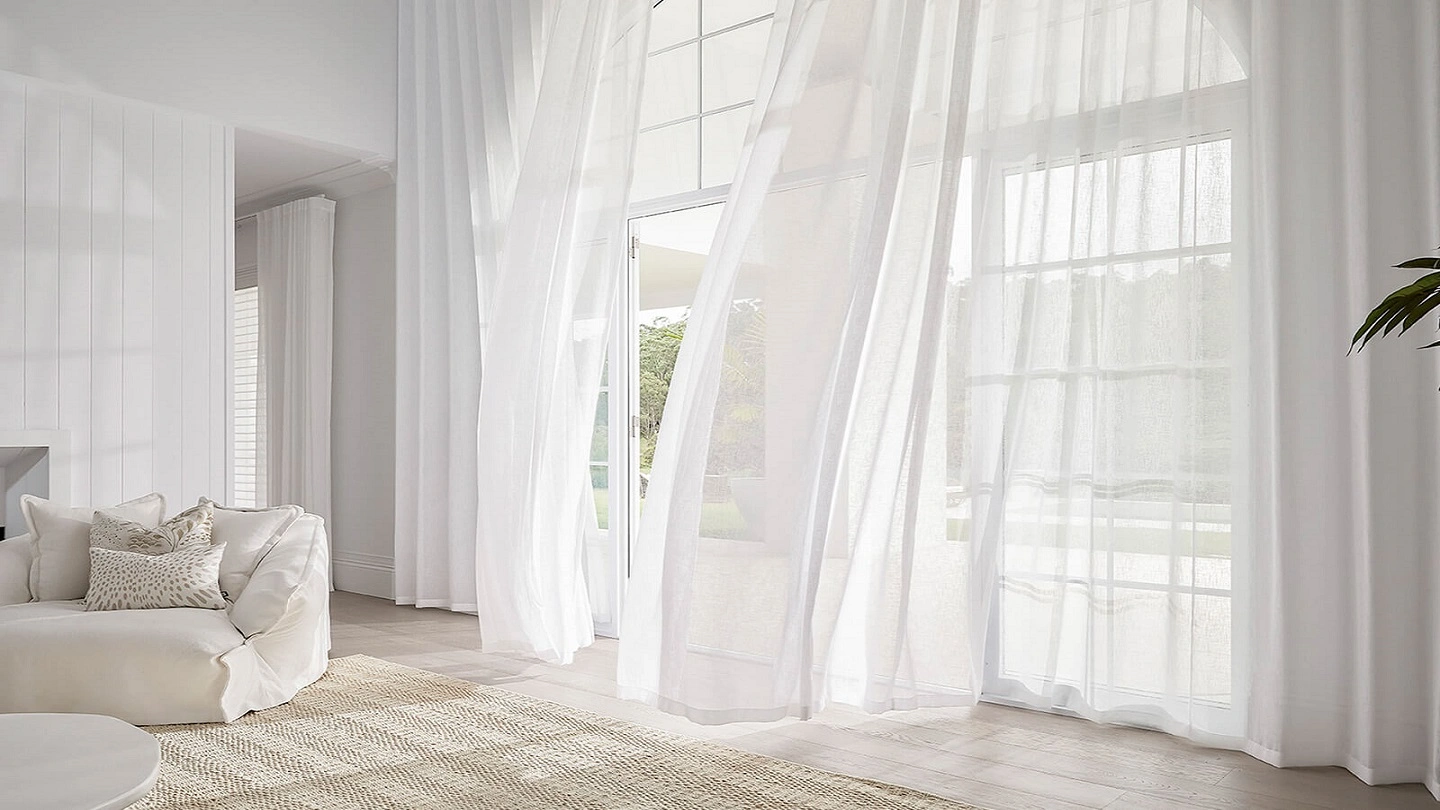 white curtains w1