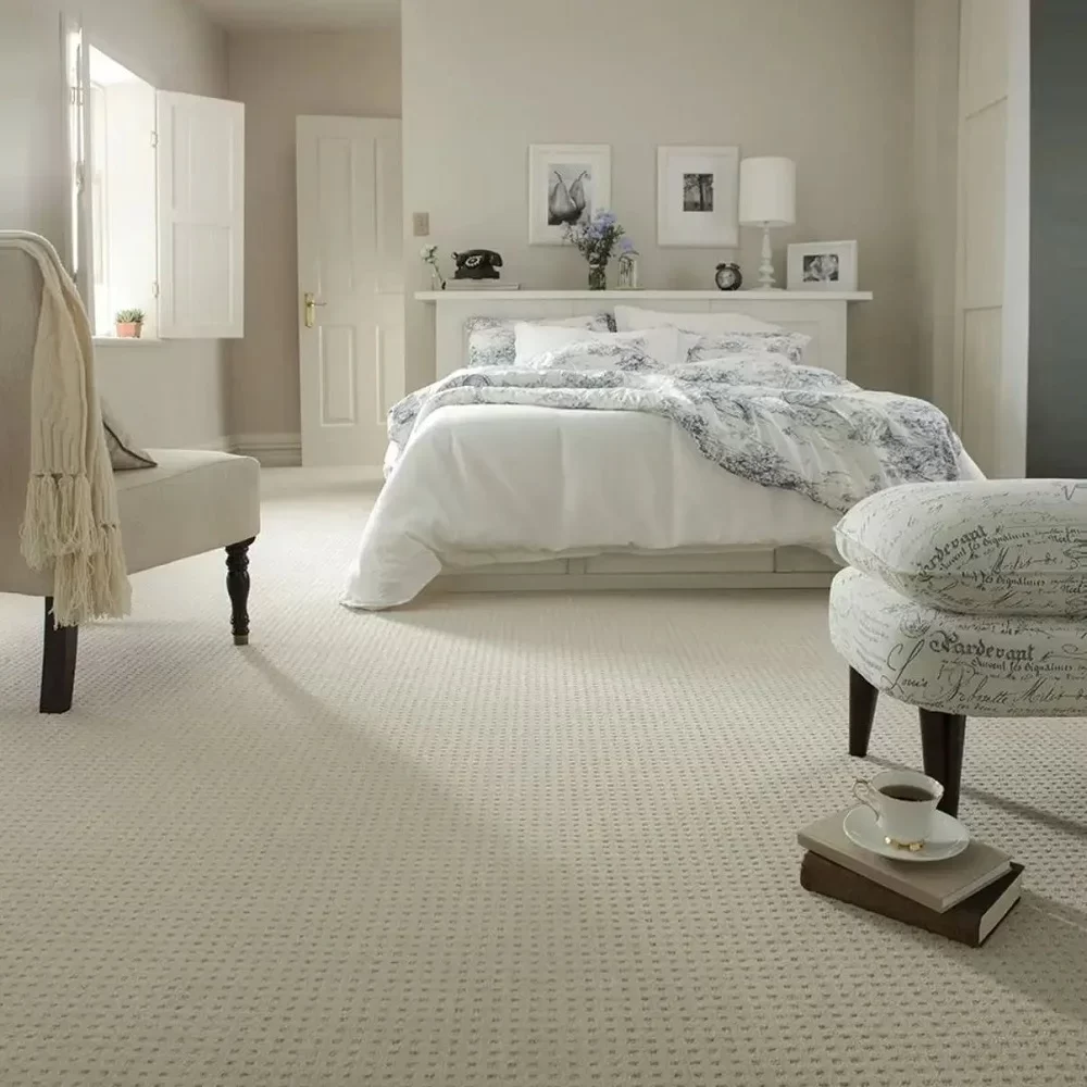 Cream Color Wall to Wall Carpet (2)