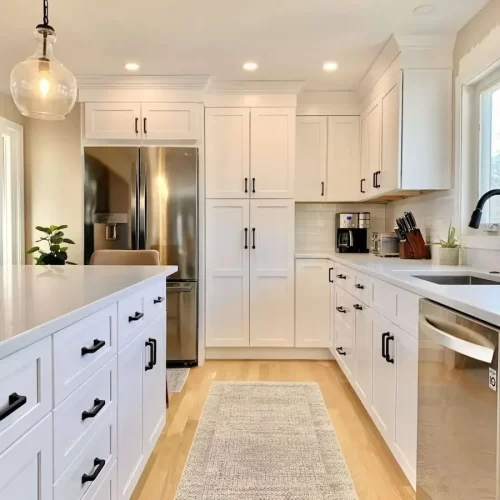 Custom Kitchen Cabinets